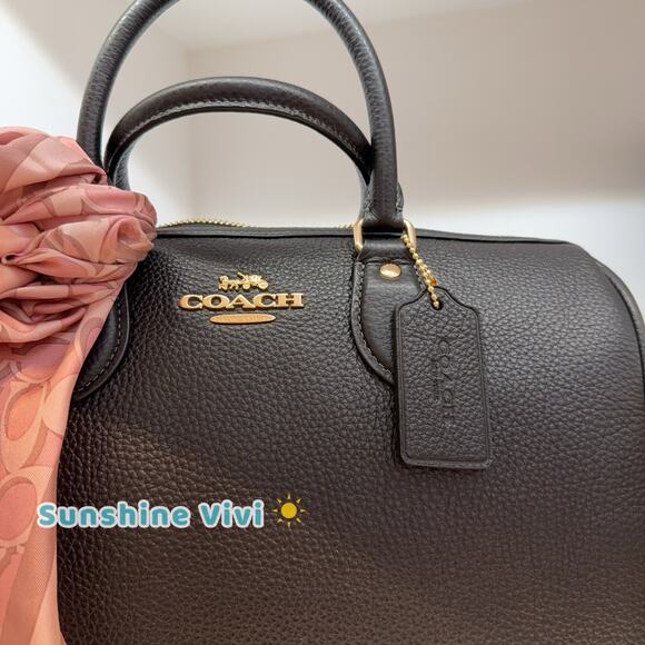 NWT Coach Bundle signature Silk Diamond Scarf & Large rowan Satchel Leather Bag - Picture 3 of 16